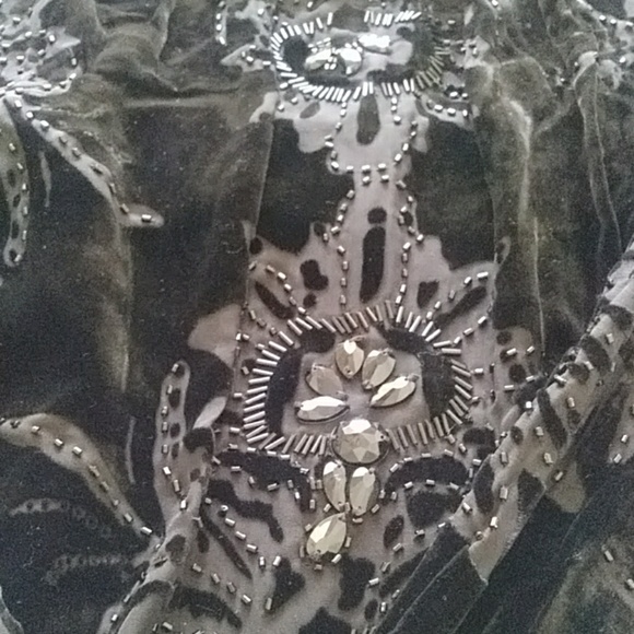 Cache black sequence details - Picture 1 of 7